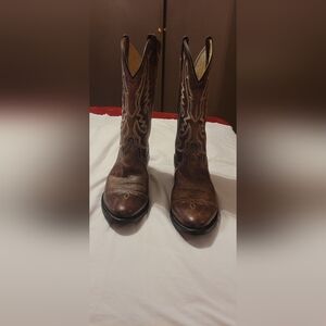 cowboy boots size mens 9.5